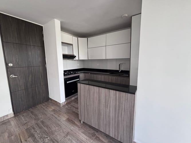 Apartamento de 3 alcobas en arriendo en La Macarena, Dosquebradas, 60 m² · foto 2 de 9