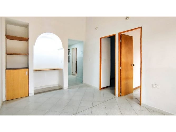 Apartamento de 2 alcobas en arriendo en Cristobal, Medellín, 54 m² · foto 2 de 8