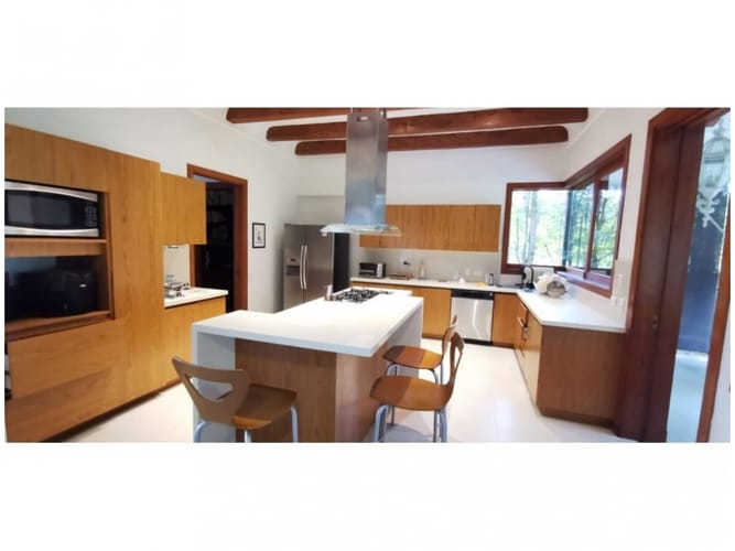 Apartamento de 3 alcobas en venta en Llano Grande, Medellín, 450 m² · foto 6 de 24