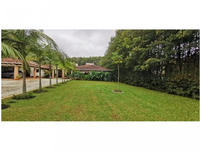 Apartamento de 3 alcobas en venta en Llano Grande, Medellín, 450 m² · foto 22 de 24
