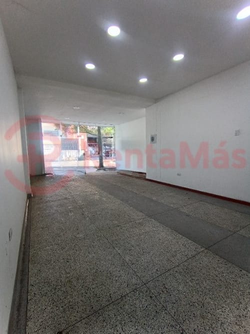 Local en arriendo en Latino, Cúcuta, 210 m² · foto 4 de 24