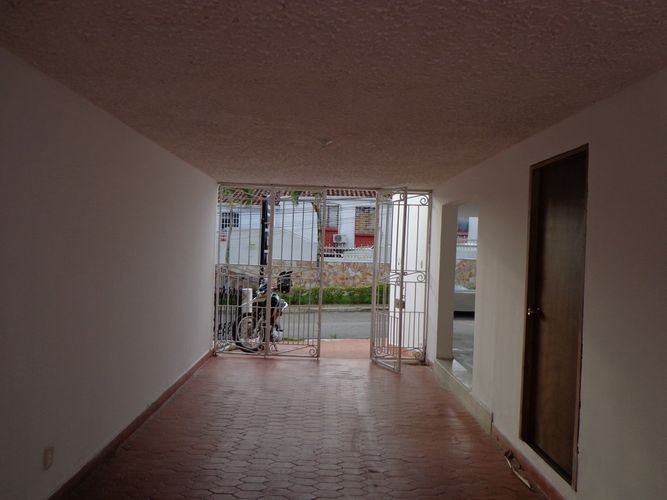 Casa de 3 alcobas en venta en Cañaveral, Floridablanca, 180 m² · foto 4 de 20