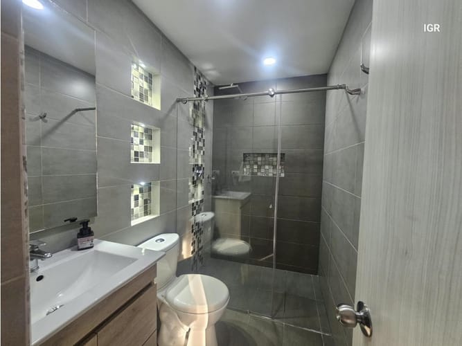 Apartamento de 3 alcobas en venta en Suramerica, La Estrella, 86 m² · foto 6 de 24