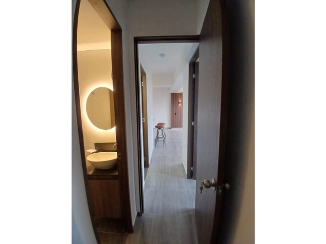 Apartamento de 2 alcobas en venta en Centro, Rionegro, 51 m² · foto 7 de 11