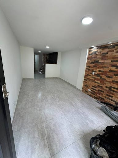 Casa de 4 alcobas en arriendo en Robledo, Medellín, 120 m² · foto 2 de 15