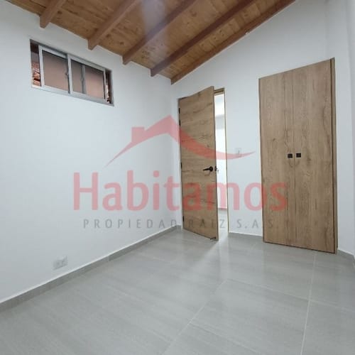 Apartamento de 2 alcobas en arriendo en San Martin De Porres, Medellín, 45 m² · foto 10 de 12