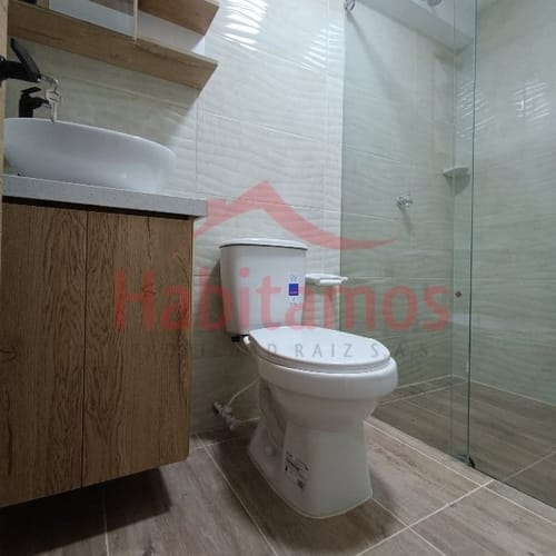 Apartamento de 2 alcobas en arriendo en San Martin De Porres, Medellín, 45 m² · foto 11 de 12