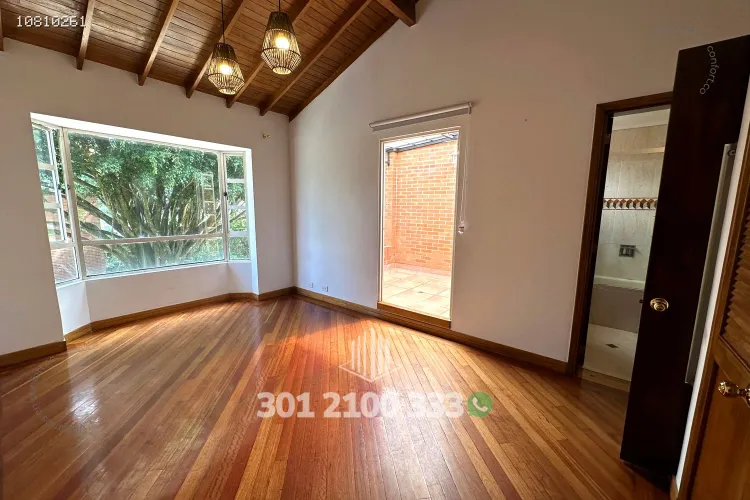 Casa de 4 alcobas en arriendo en Las Lomas, Medellín, 360 m² · foto 23 de 24