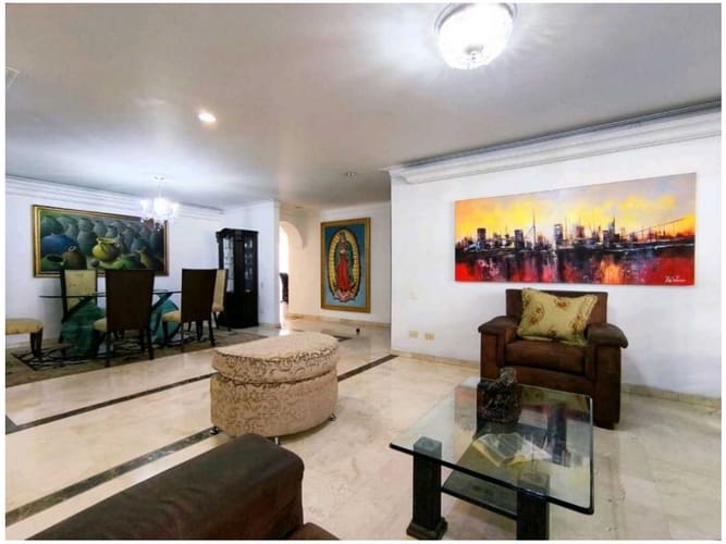 Apartamento de 4 alcobas en venta en Laureles, Medellín, 250 m² · foto 5 de 24