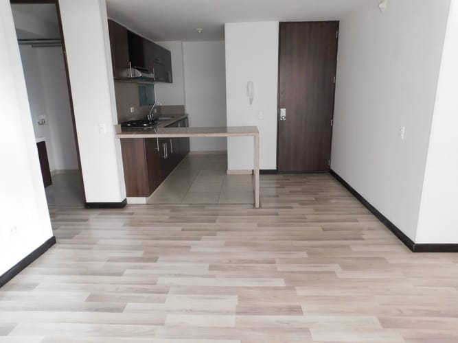 Apartamento de 3 alcobas en venta en Nueva Castilla, Bogotá, 64 m² · foto 5 de 18