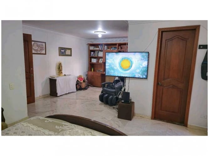 Apartamento de 4 alcobas en venta en Laureles, Medellín, 250 m² · foto 15 de 24