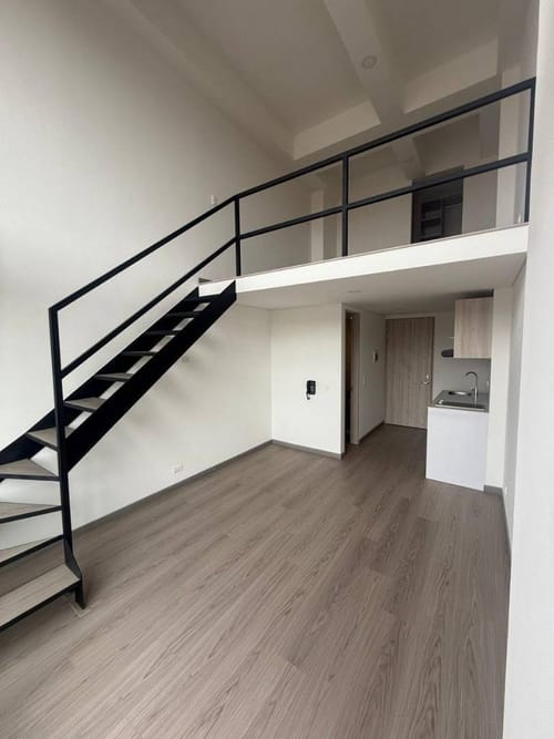 Apartamento de 1 alcoba en venta en Chapinero, Bogotá, 41 m² · foto 2 de 13