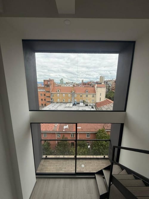 Apartamento de 1 alcoba en venta en Chapinero, Bogotá, 41 m² · foto 3 de 13