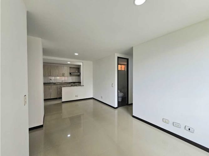 Apartamento de 3 alcobas en arriendo en Asdesillas, Sabaneta, 65 m² · foto 7 de 24