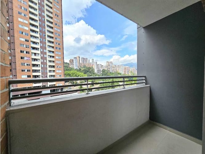 Apartamento de 3 alcobas en arriendo en Asdesillas, Sabaneta, 65 m² · foto 10 de 24