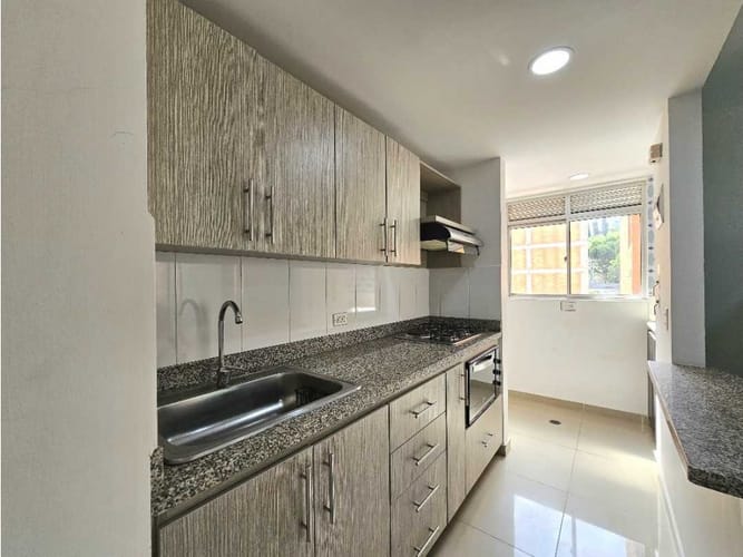Apartamento de 3 alcobas en arriendo en Asdesillas, Sabaneta, 65 m² · foto 12 de 24