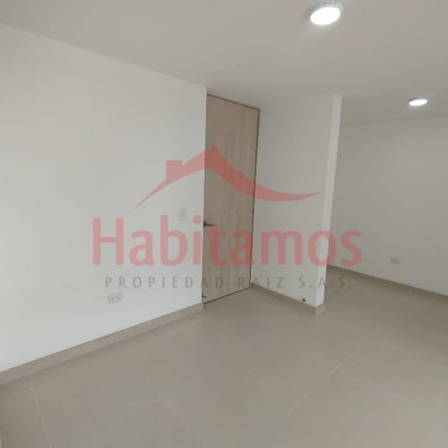 Apartamento de 3 alcobas en arriendo en Alto Del Medio, Rionegro, 56 m² · foto 4 de 15