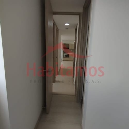 Apartamento de 3 alcobas en arriendo en Alto Del Medio, Rionegro, 56 m² · foto 13 de 15