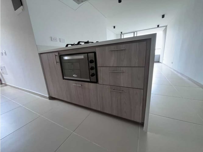 Apartamento de 3 alcobas en arriendo en El Salado, Envigado, 87 m² · foto 7 de 24