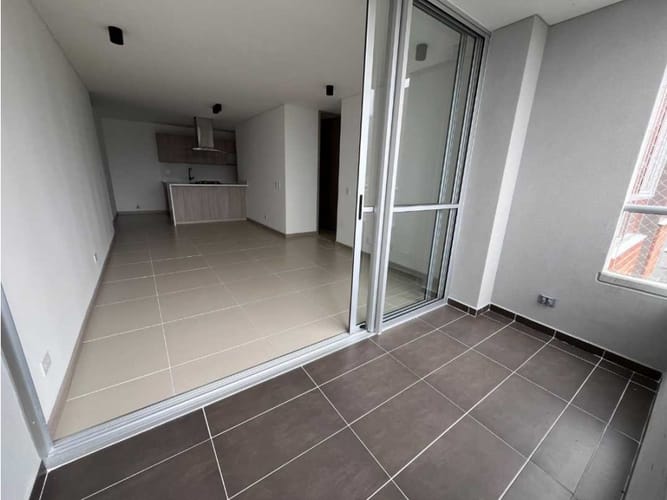 Apartamento de 3 alcobas en arriendo en El Salado, Envigado, 87 m² · foto 8 de 24
