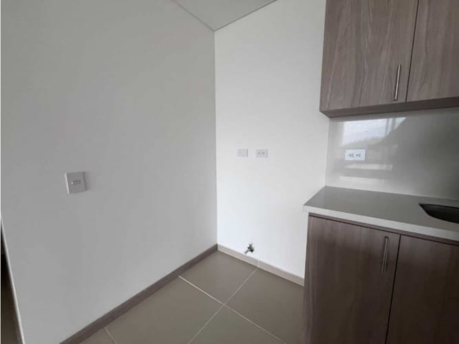 Apartamento de 3 alcobas en arriendo en El Salado, Envigado, 87 m² · foto 10 de 24