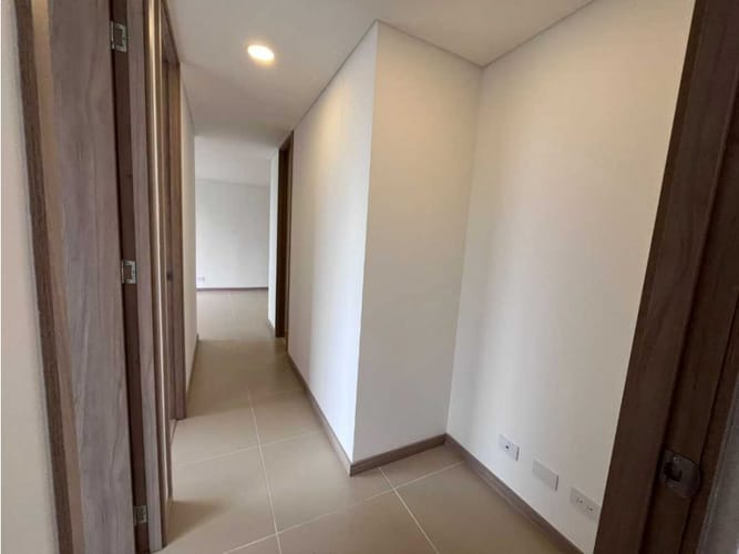 Apartamento de 3 alcobas en arriendo en El Salado, Envigado, 87 m² · foto 11 de 24