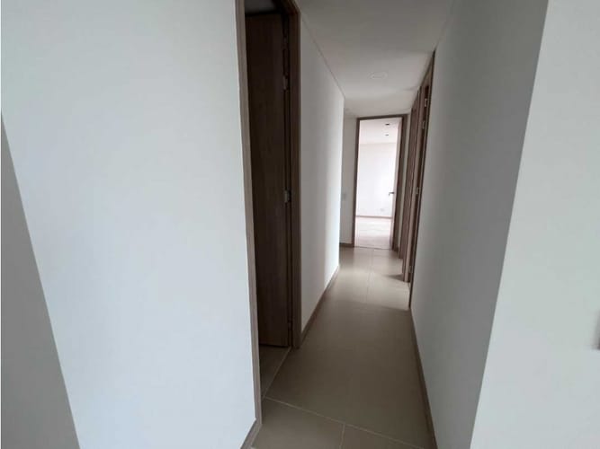 Apartamento de 3 alcobas en arriendo en El Salado, Envigado, 87 m² · foto 12 de 24