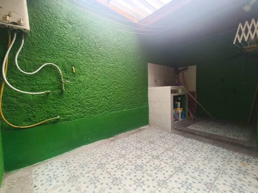 Casa de 5 alcobas en arriendo en El Dorado, Envigado, 122 m² · foto 9 de 11