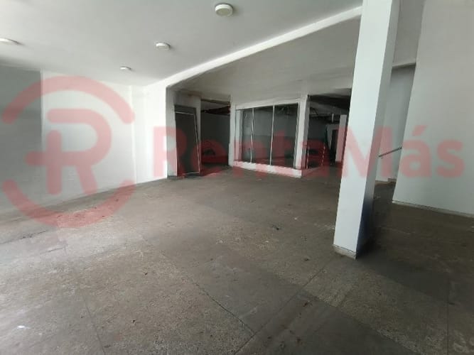 Local en arriendo en Latino, Cúcuta, 600 m² · foto 3 de 24