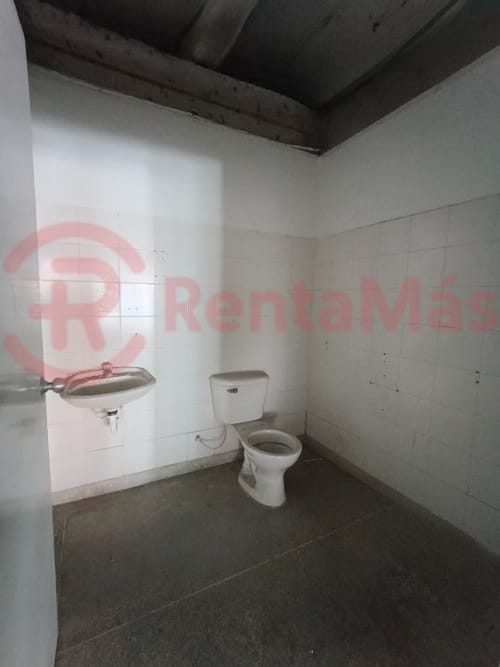 Local en arriendo en Latino, Cúcuta, 600 m² · foto 11 de 24