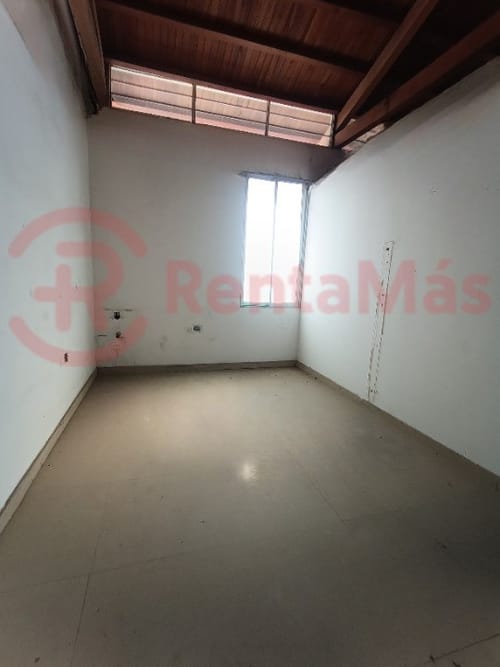Local en arriendo en Latino, Cúcuta, 600 m² · foto 23 de 24