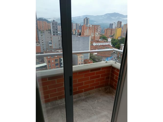 Apartamento de 3 alcobas en venta en San Joaquin, Sabaneta, 69 m² · foto 8 de 12
