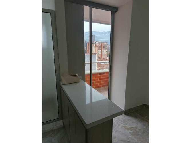 Apartamento de 3 alcobas en venta en San Joaquin, Sabaneta, 69 m² · foto 9 de 12