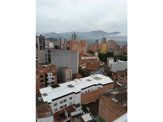 Apartamento de 3 alcobas en venta en San Joaquin, Sabaneta, 69 m² · foto 10 de 12