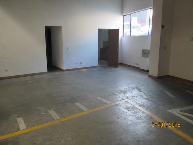 Bodega en arriendo en Suramerica, La Estrella, 450 m² · foto 6 de 11