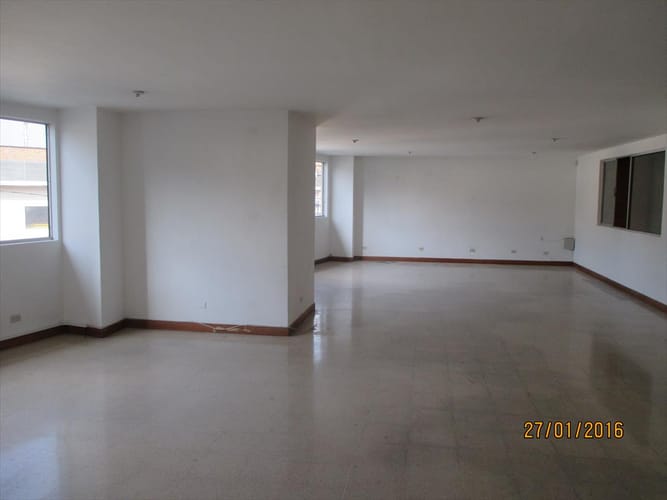 Bodega en arriendo en Suramerica, La Estrella, 450 m² · foto 10 de 11