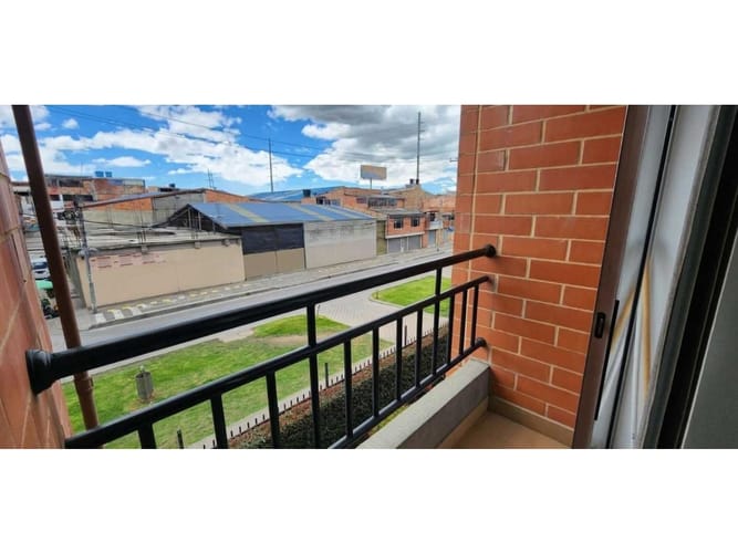 Apartamento de 3 alcobas en arriendo en San Jose, Mosquera, 51 m² · foto 3 de 11