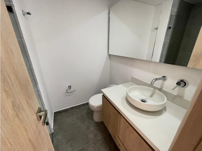 Apartamento de 3 alcobas en arriendo en Vía Las Palmas, Medellín, 83 m² · foto 10 de 24