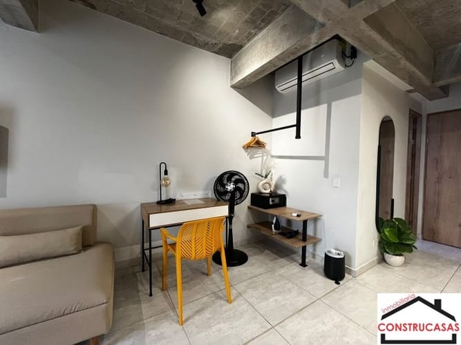 Apartamento en arriendo en Belén Los Alpes, Medellín, 35 m² · foto 12 de 23
