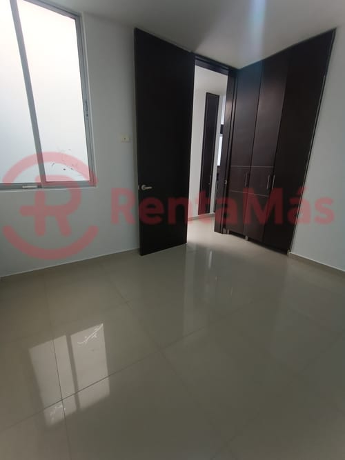 Casa de 4 alcobas en venta en Los Trapiches, Villa del Rosario, 165 m² · foto 13 de 23