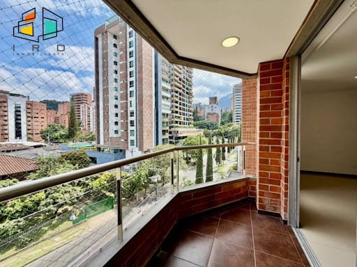 Apartamento de 4 alcobas en arriendo en Castropol, Medellín, 110 m² · foto 4 de 24