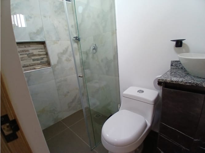 Apartamento de 3 alcobas en arriendo en Belén San Bernardo, Medellín, 120 m² · foto 10 de 11