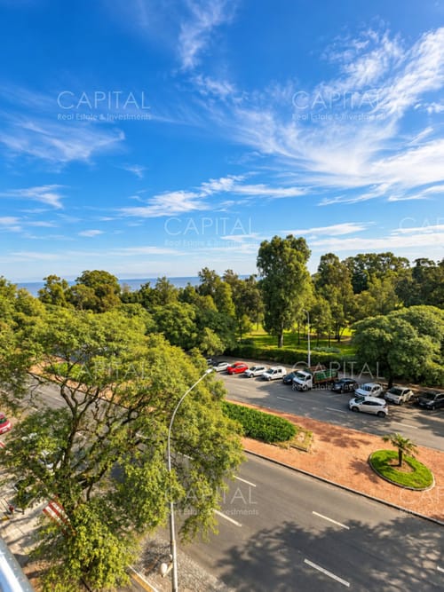 Apartamento de dos dormitorios frente al Golf en alquiler zona Punta Carretas · Foto 2