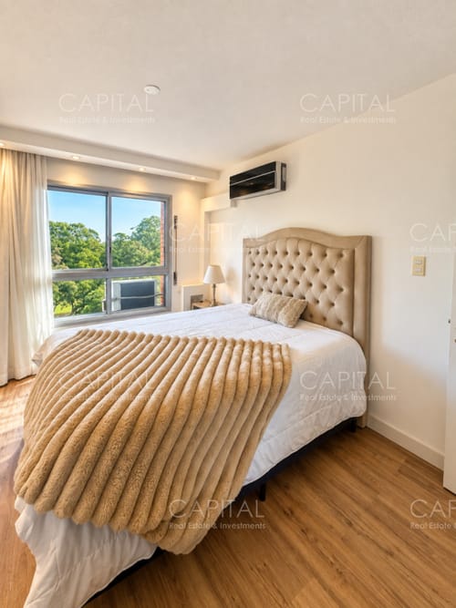 Apartamento de dos dormitorios frente al Golf en alquiler zona Punta Carretas · Foto 6