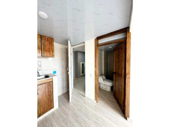 Apartamento de 2 alcobas en venta en El Sosiego, Madrid, 52 m² · foto 2 de 9