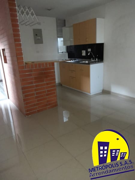 Apartamento de 1 alcoba en arriendo en La Candelaria, Medellín, 38 m² · foto 2 de 10