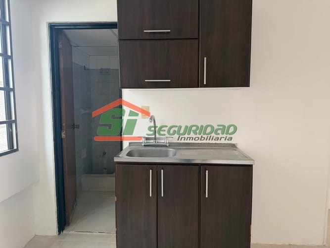 Local en arriendo en Bolivar, Bucaramanga, 42 m² · foto 3 de 8