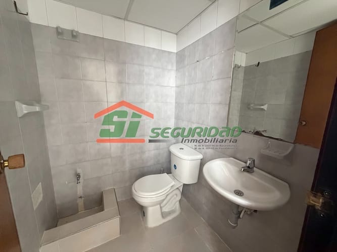 Local en arriendo en Bolivar, Bucaramanga, 42 m² · foto 4 de 8