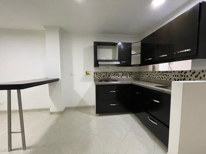 Casa de 3 alcobas en arriendo en Belén, Medellín, 86 m² · foto 3 de 15