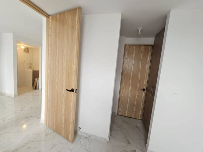 Apartamento de 2 alcobas en arriendo en Calasanz, Medellín, 52 m² · foto 2 de 7